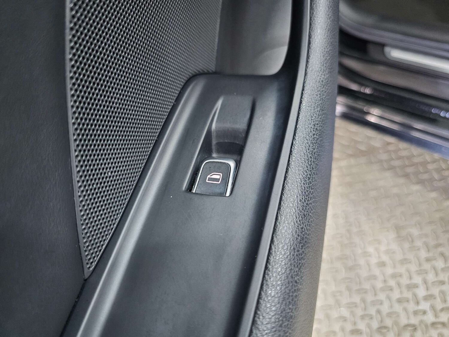 Used Audi A3 2015 for sale - 77452491: Photo 85