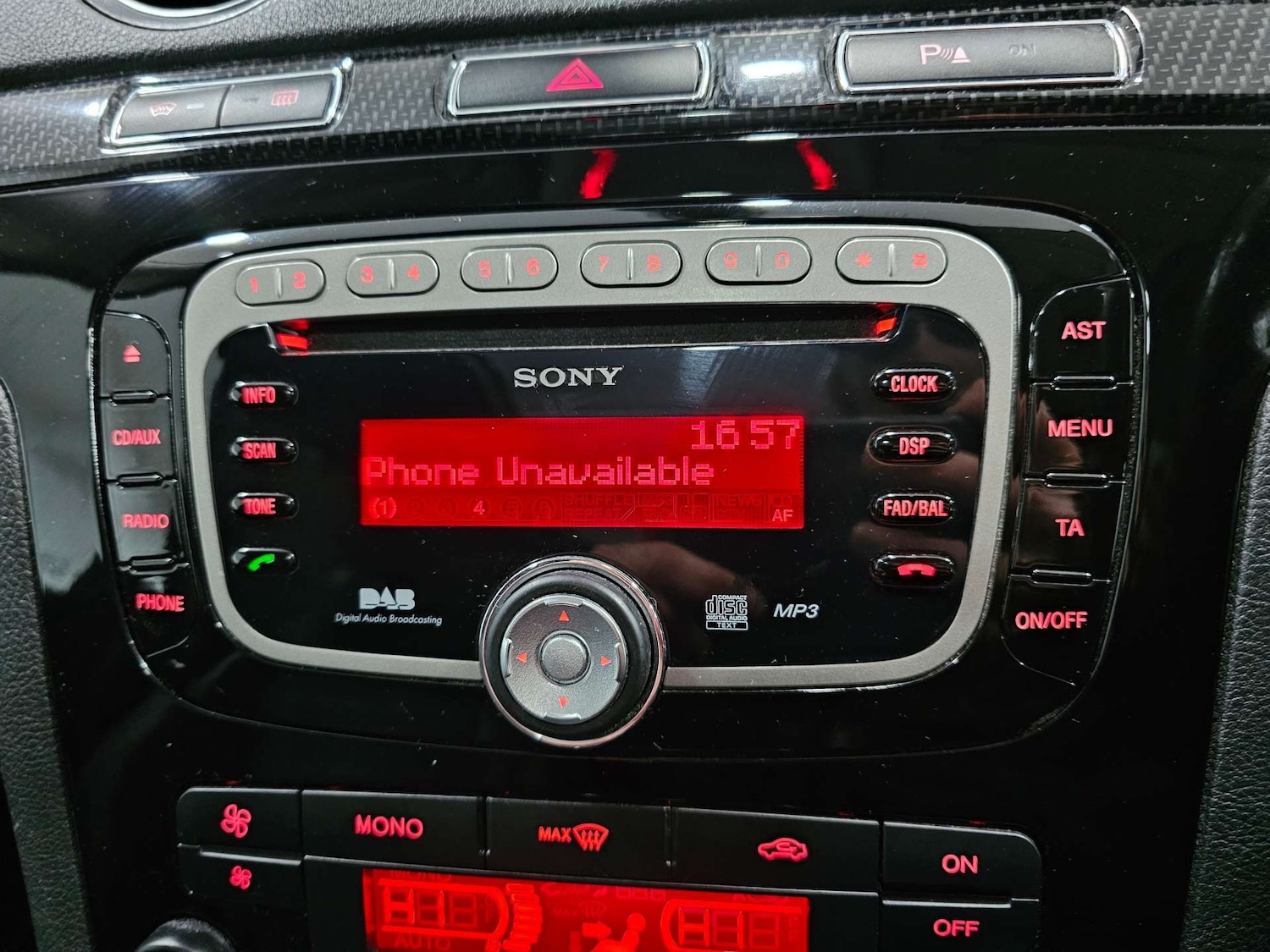 Used Ford S-Max 2013 for sale - 76972457: Photo 15