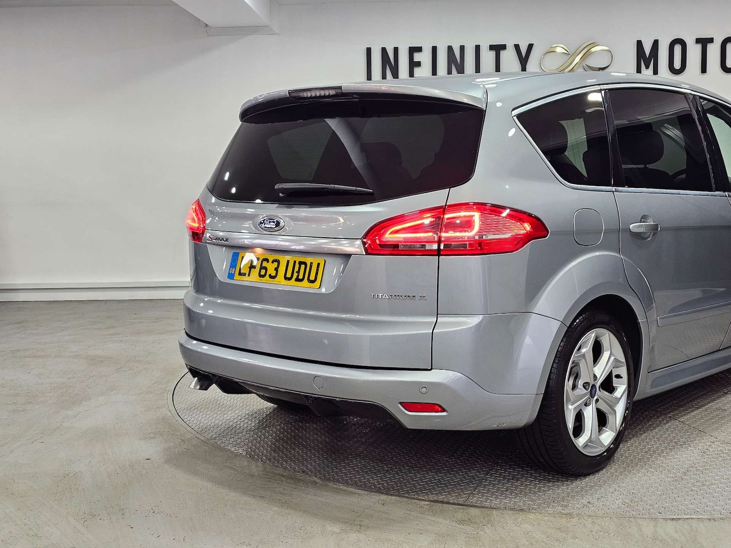 Used Ford S-Max 2013 for sale - 76972457: Photo 34