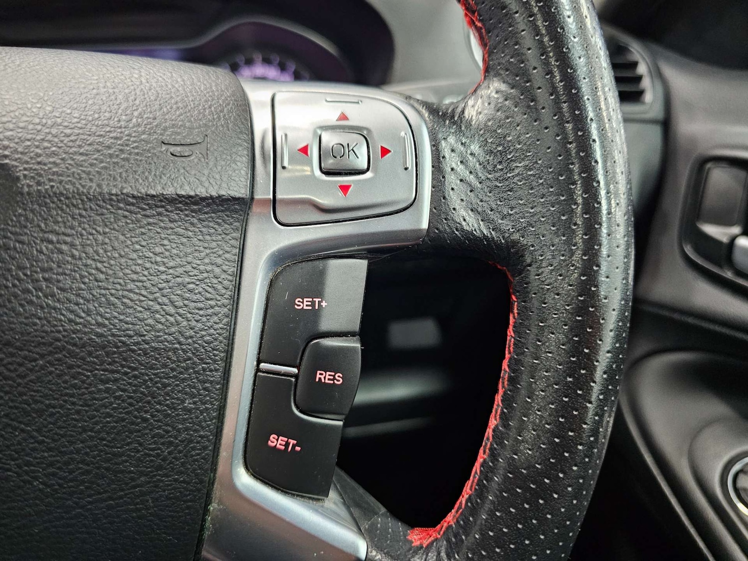 Used Ford S-Max 2013 for sale - 76972457: Photo 59