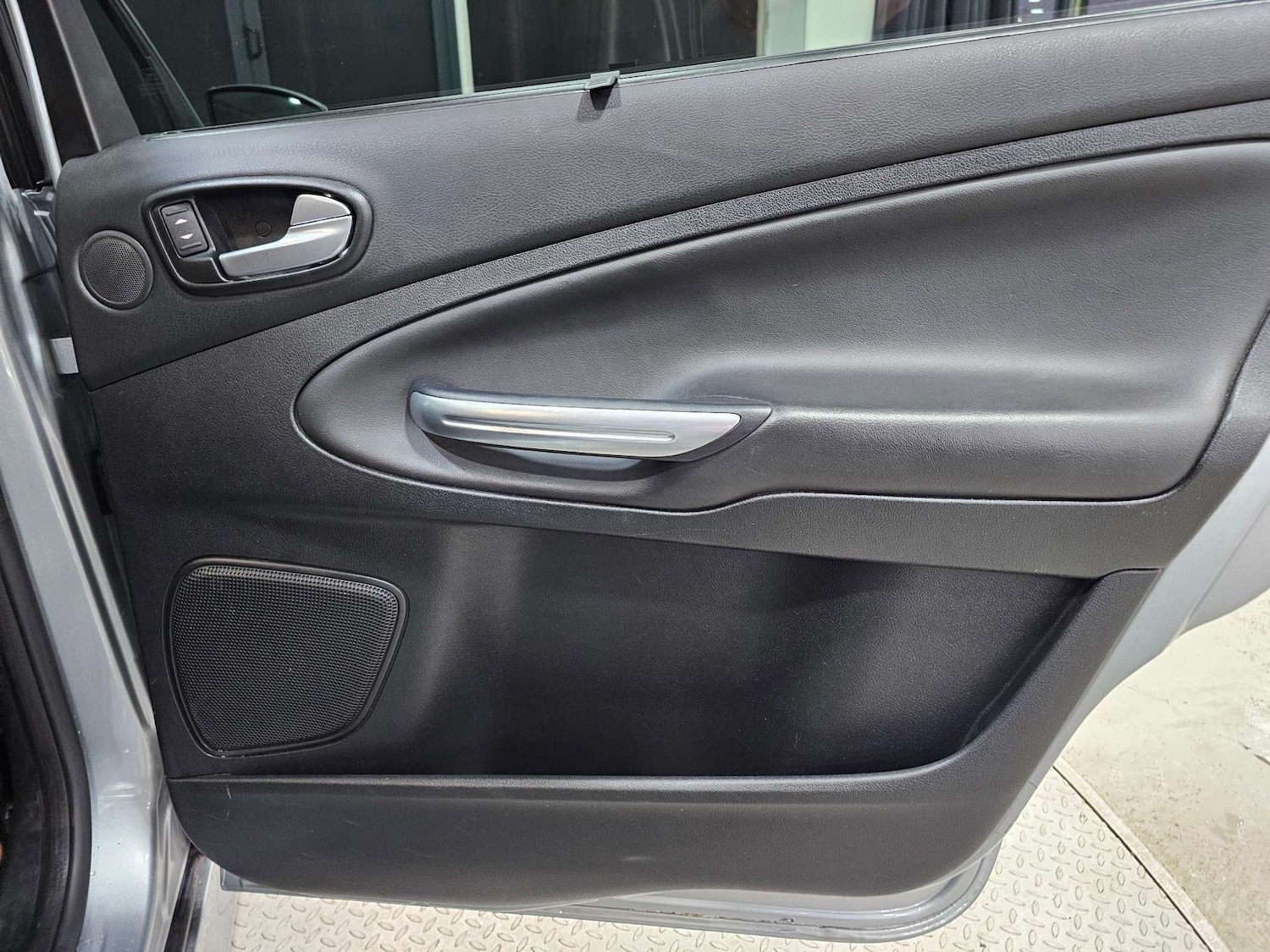 Used Ford S-Max 2013 for sale - 76972457: Photo 73