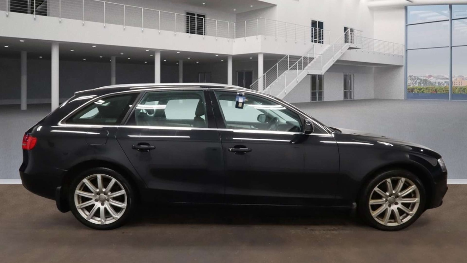 Used Audi A4 2014 for sale - 77681180: Photo 6