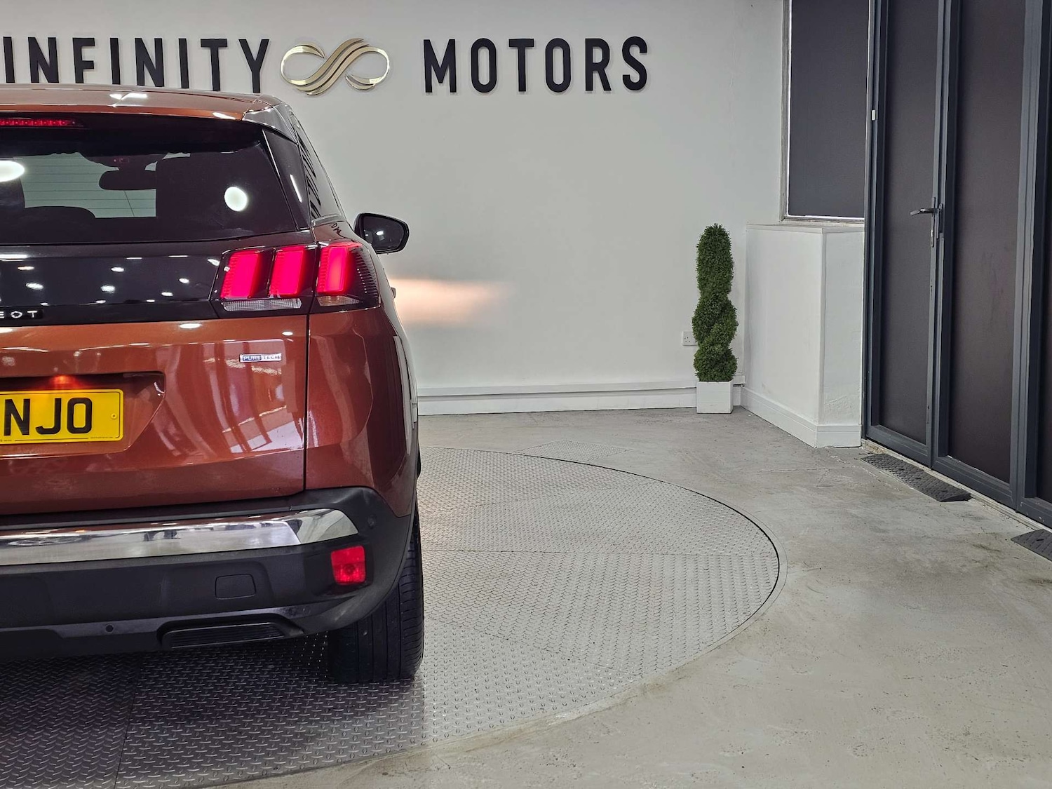 Used Peugeot 3008 2017 for sale - 76972398: Photo 30