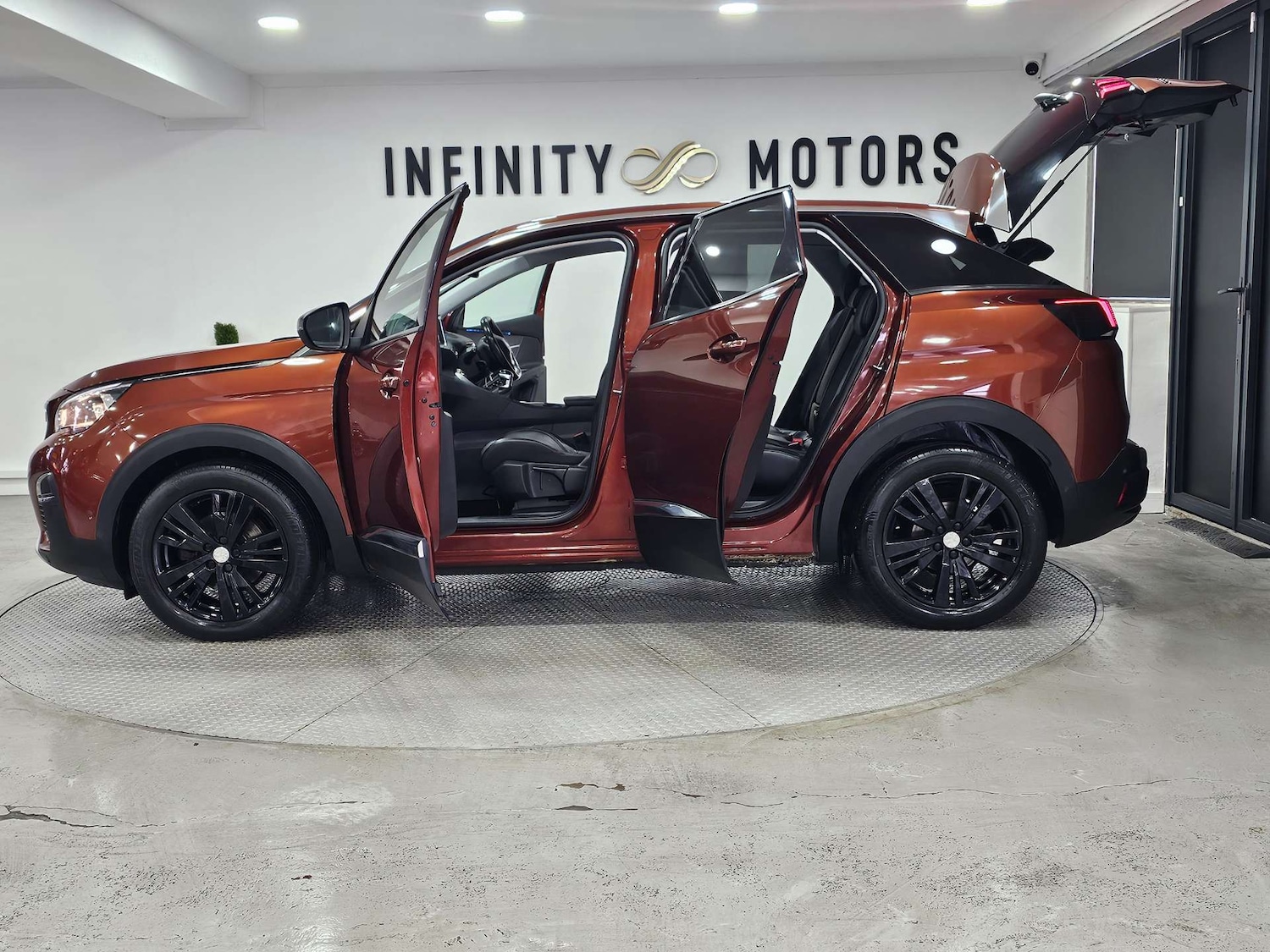 Used Peugeot 3008 2017 for sale - 76972398: Photo 46