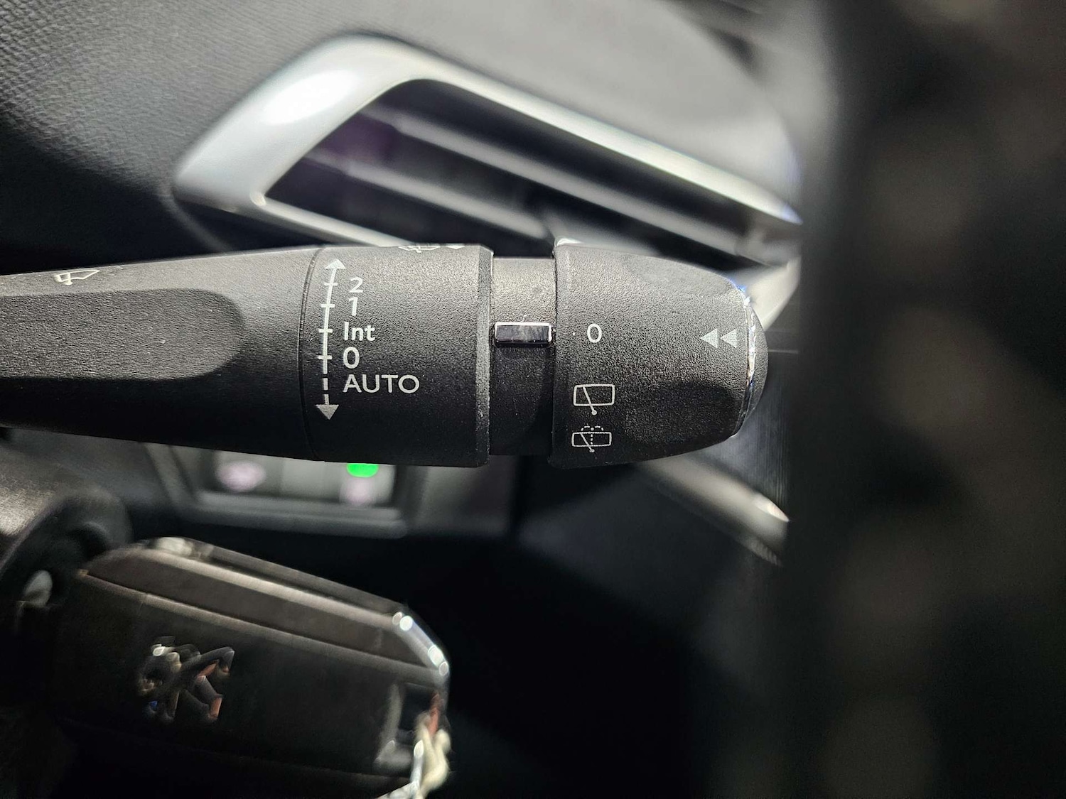 Used Peugeot 3008 2017 for sale - 76972398: Photo 61