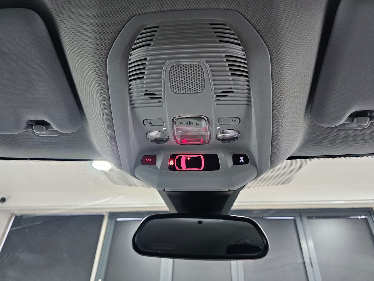 Used Peugeot 3008 2017 for sale - 76972398: Photo 72