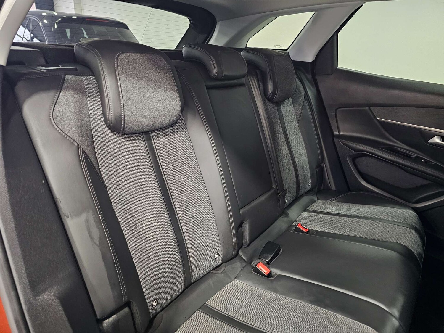 Used Peugeot 3008 2017 for sale - 76972398: Photo 80