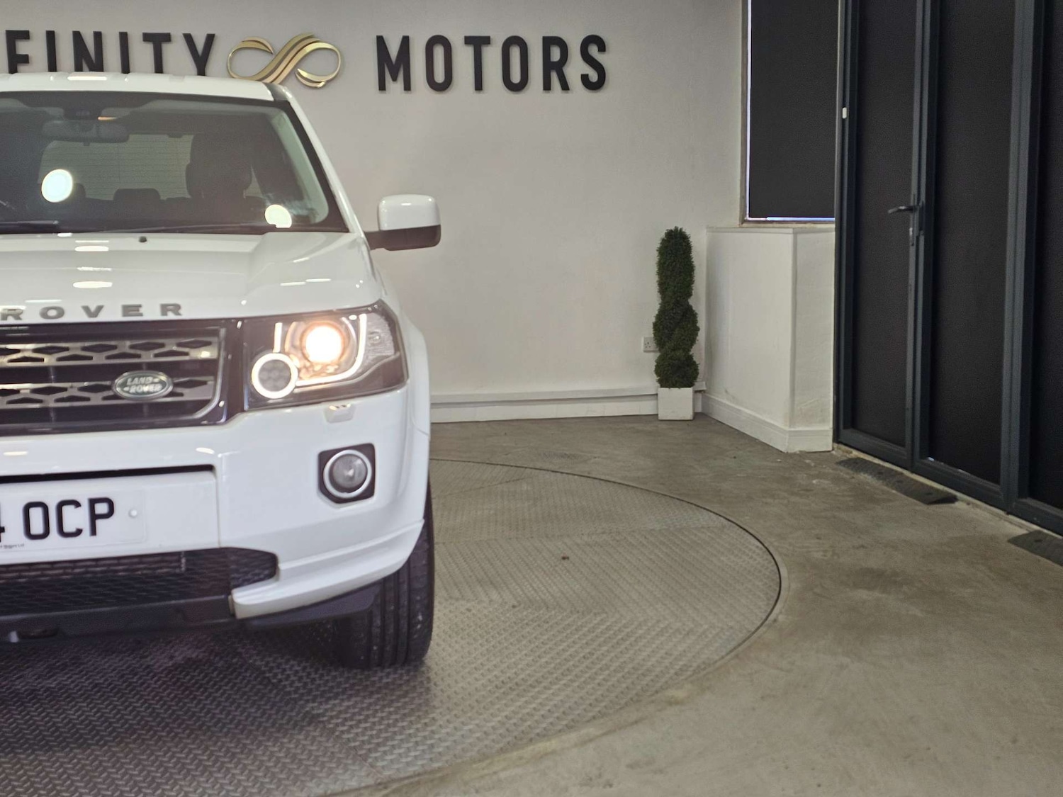 Used Land Rover Freelander 2014 for sale - 77638750: Photo 10