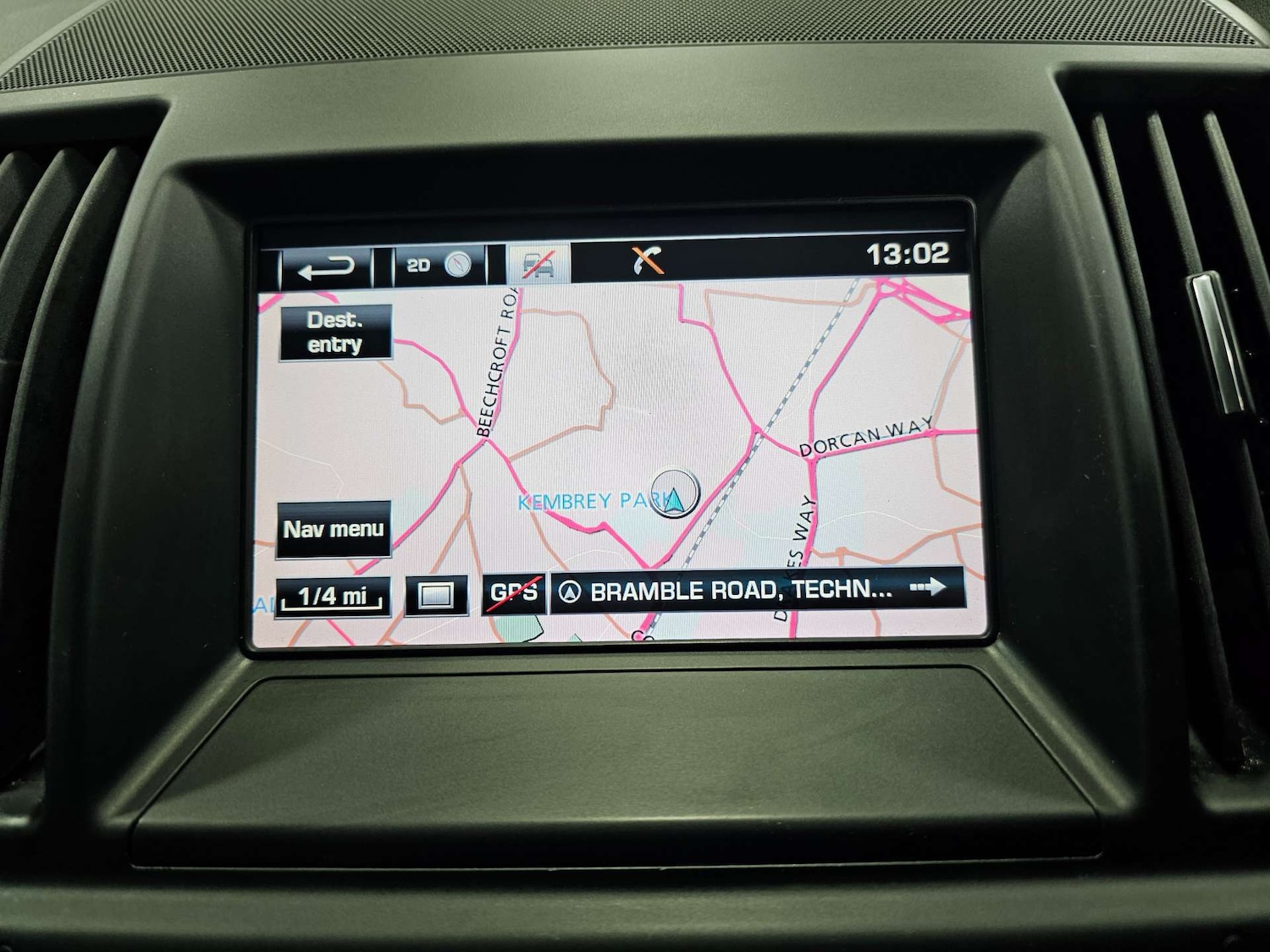 Used Land Rover Freelander 2014 for sale - 77638750: Photo 2