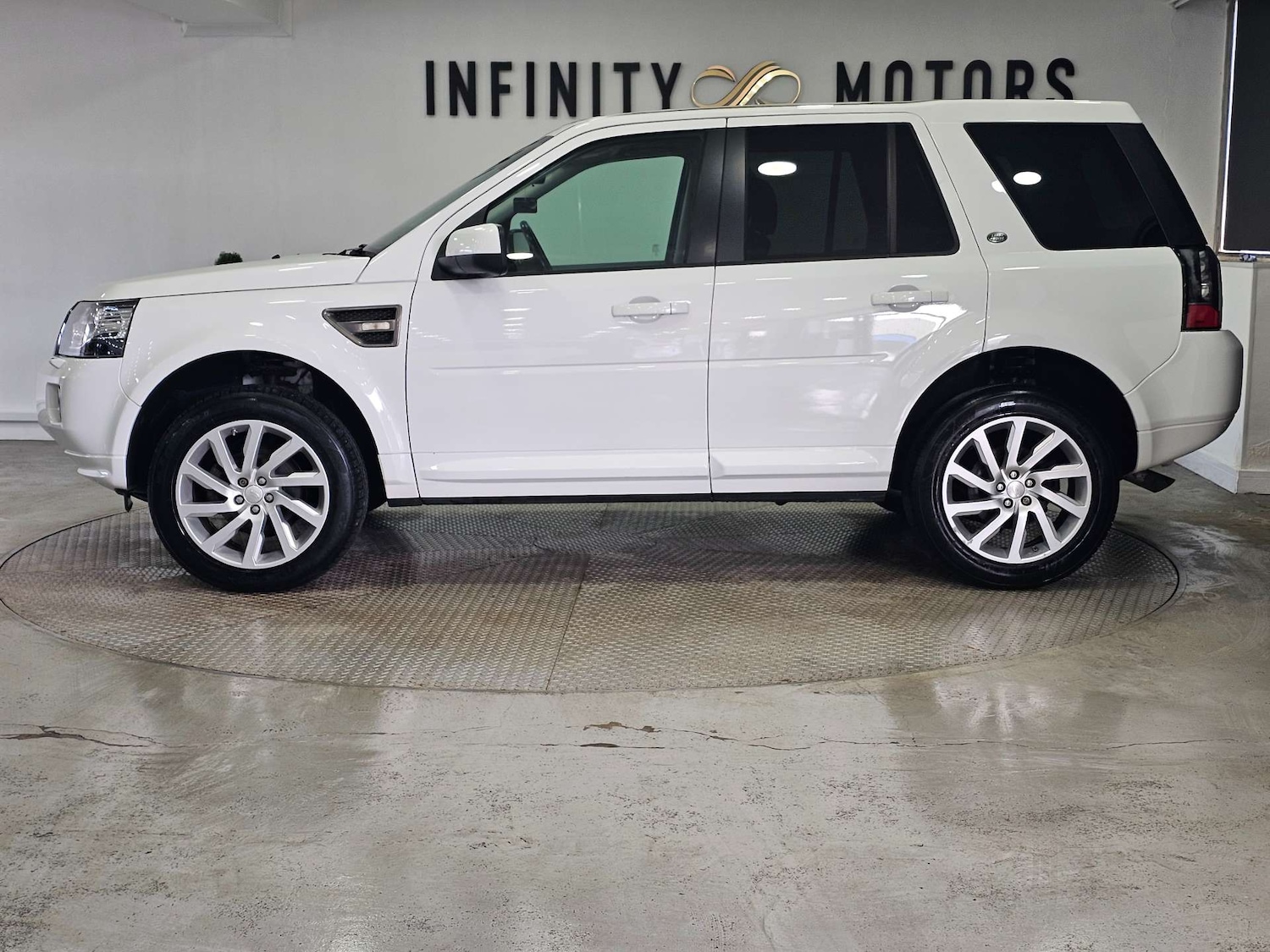 Used Land Rover Freelander 2014 for sale - 77638750: Photo 23