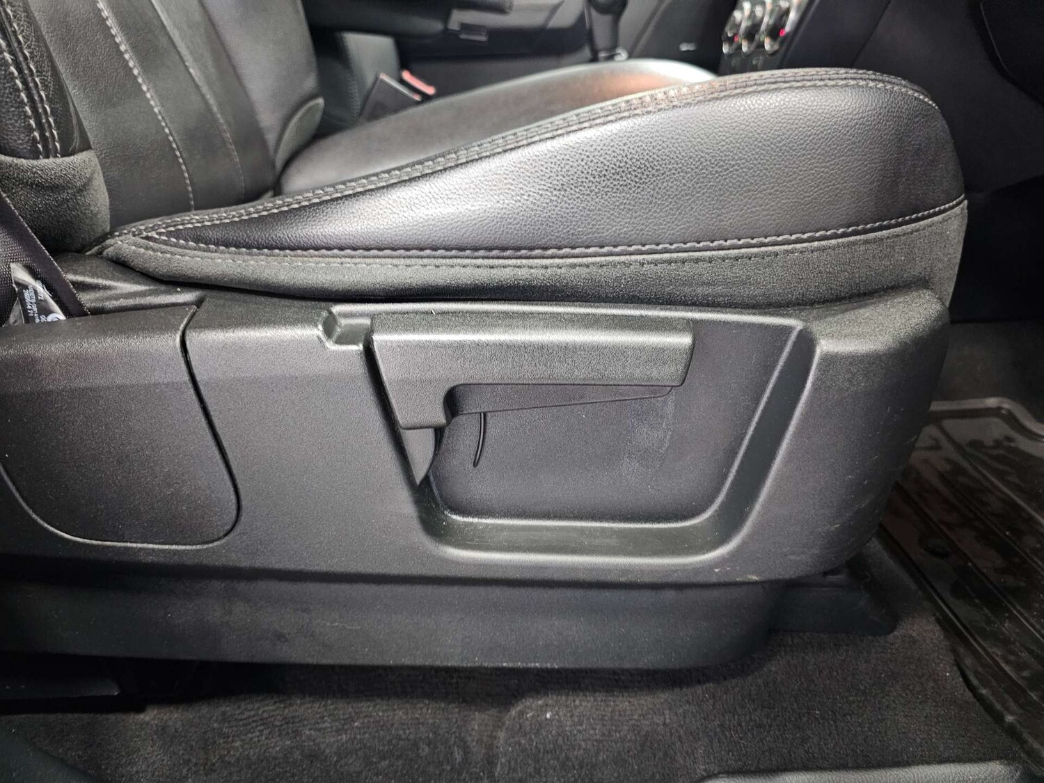 Used Land Rover Freelander 2014 for sale - 77638750: Photo 53