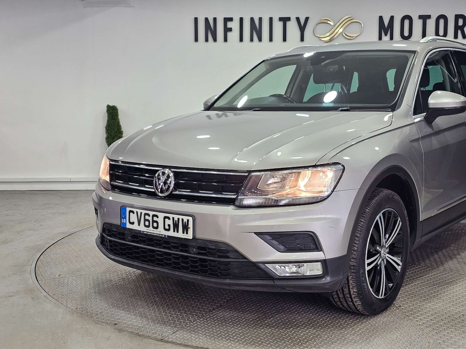 Used Volkswagen Tiguan 2016 for sale - 76972371: Photo 17