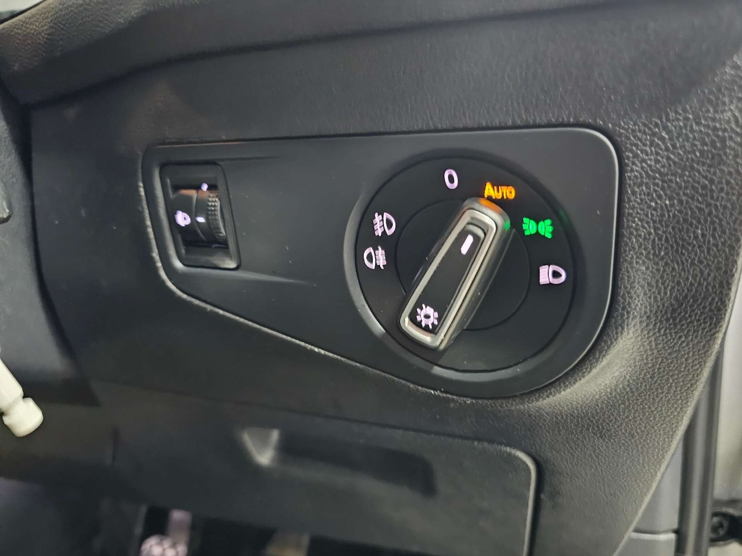 Used Volkswagen Tiguan 2016 for sale - 76972371: Photo 35