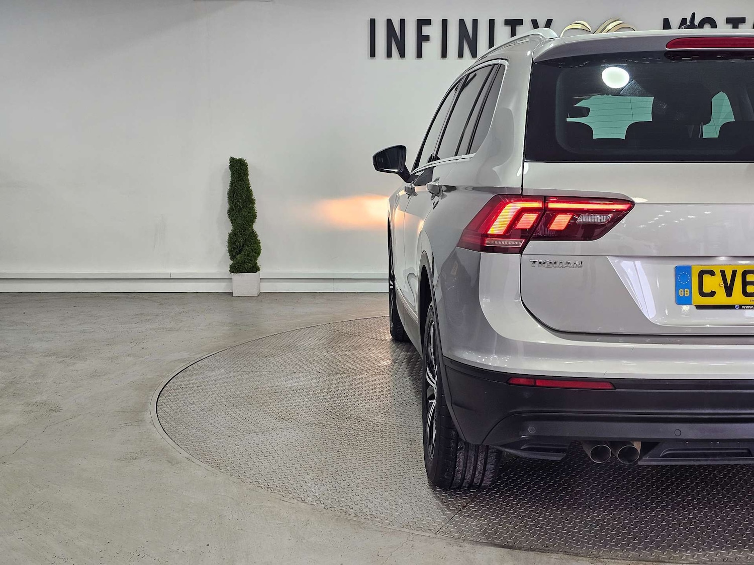 Used Volkswagen Tiguan 2016 for sale - 76972371: Photo 46