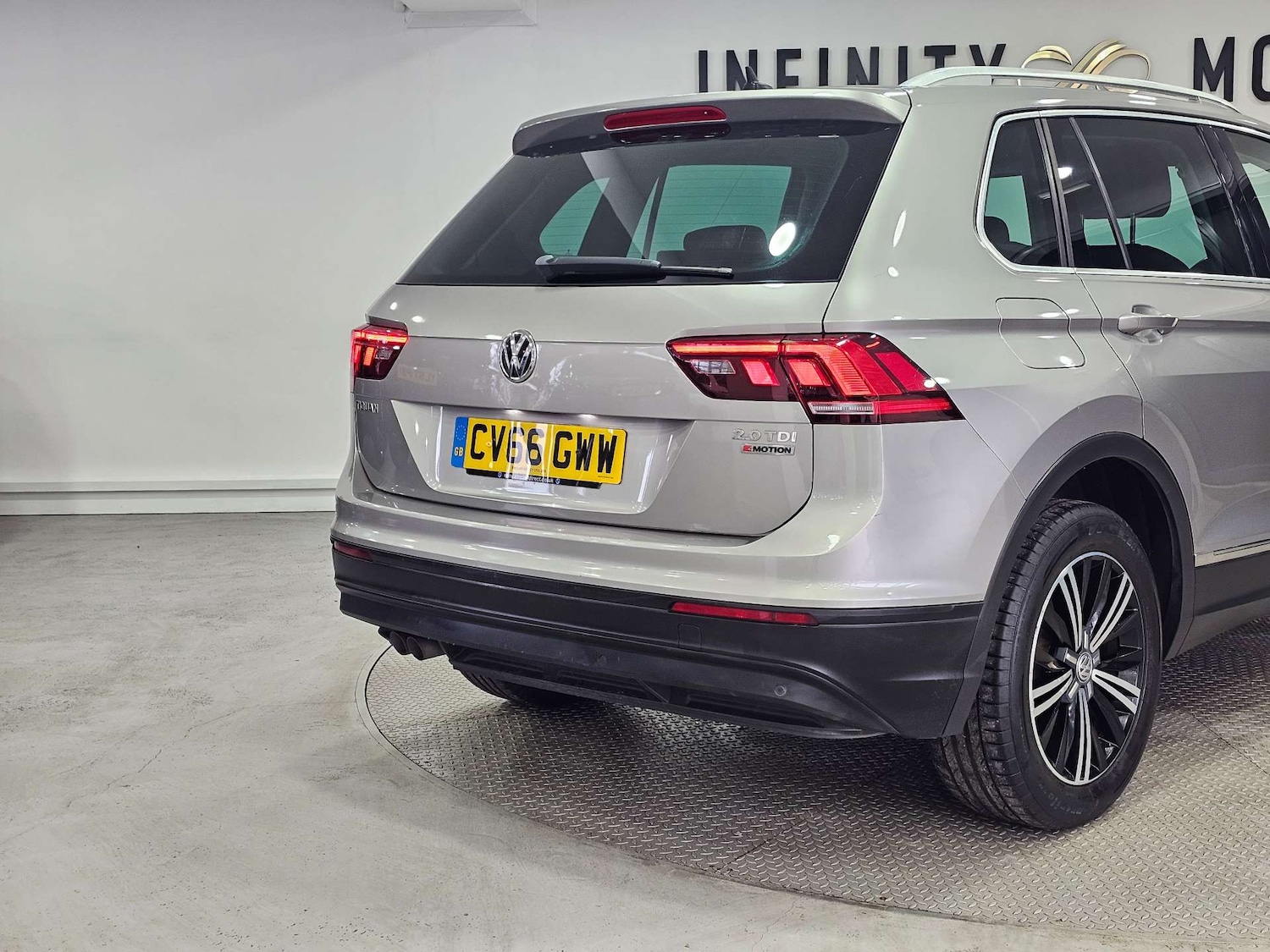Used Volkswagen Tiguan 2016 for sale - 76972371: Photo 48