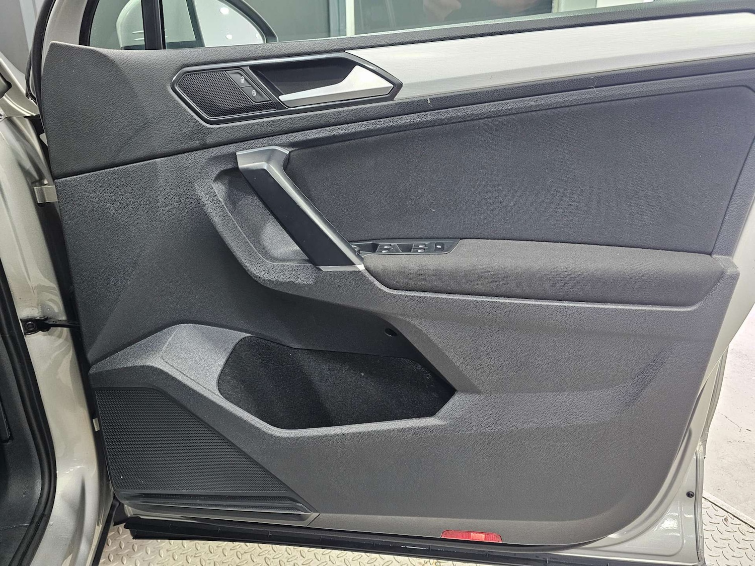 Used Volkswagen Tiguan 2016 for sale - 76972371: Photo 69