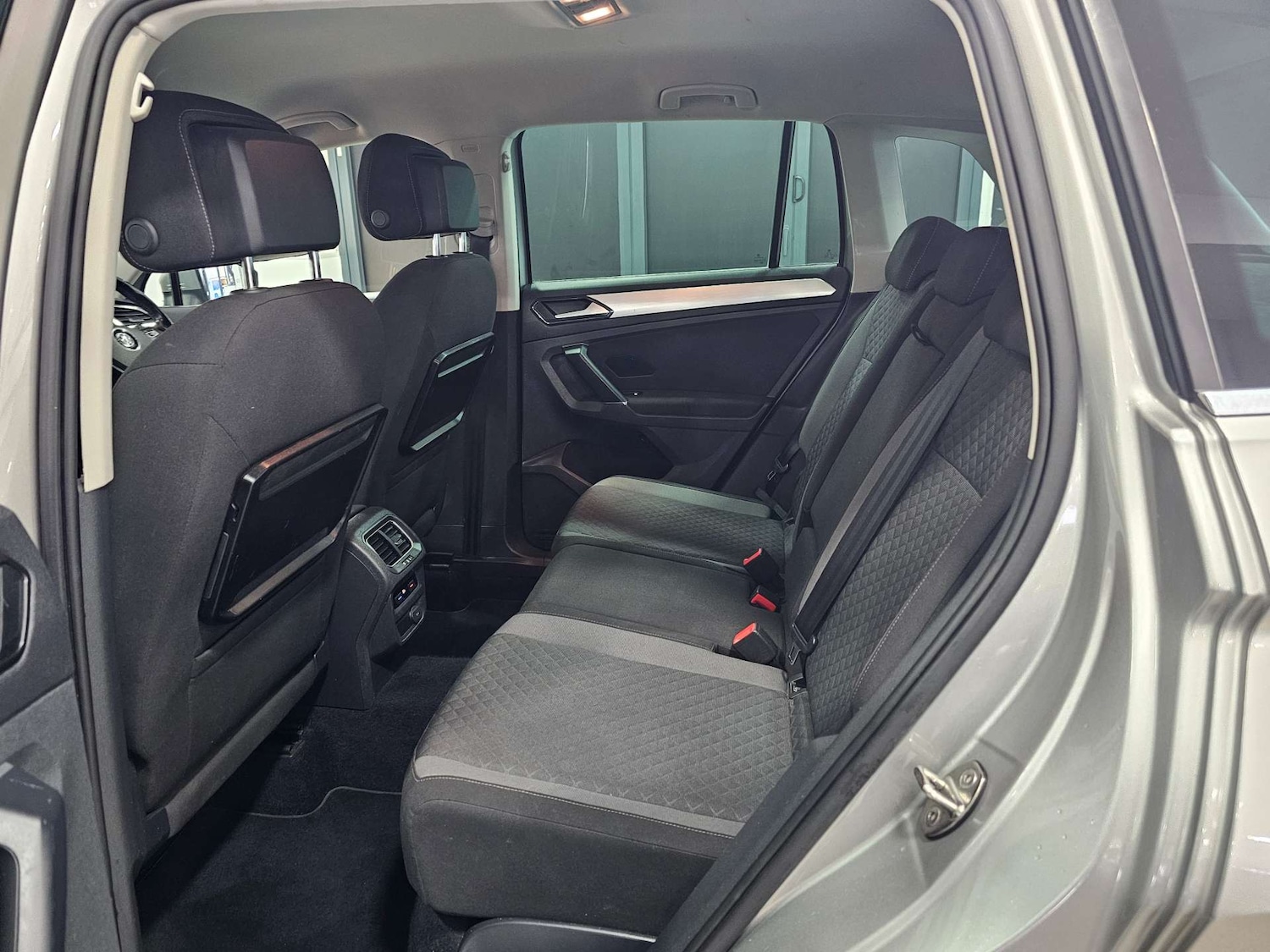 Used Volkswagen Tiguan 2016 for sale - 76972371: Photo 76