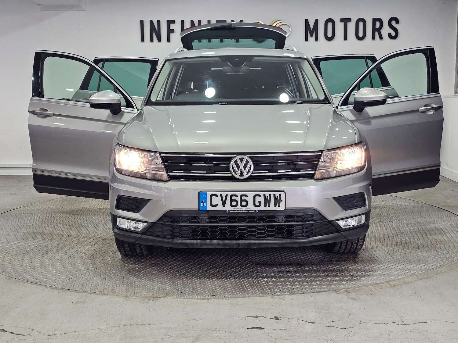 Used Volkswagen Tiguan 2016 for sale - 76972371: Photo 85