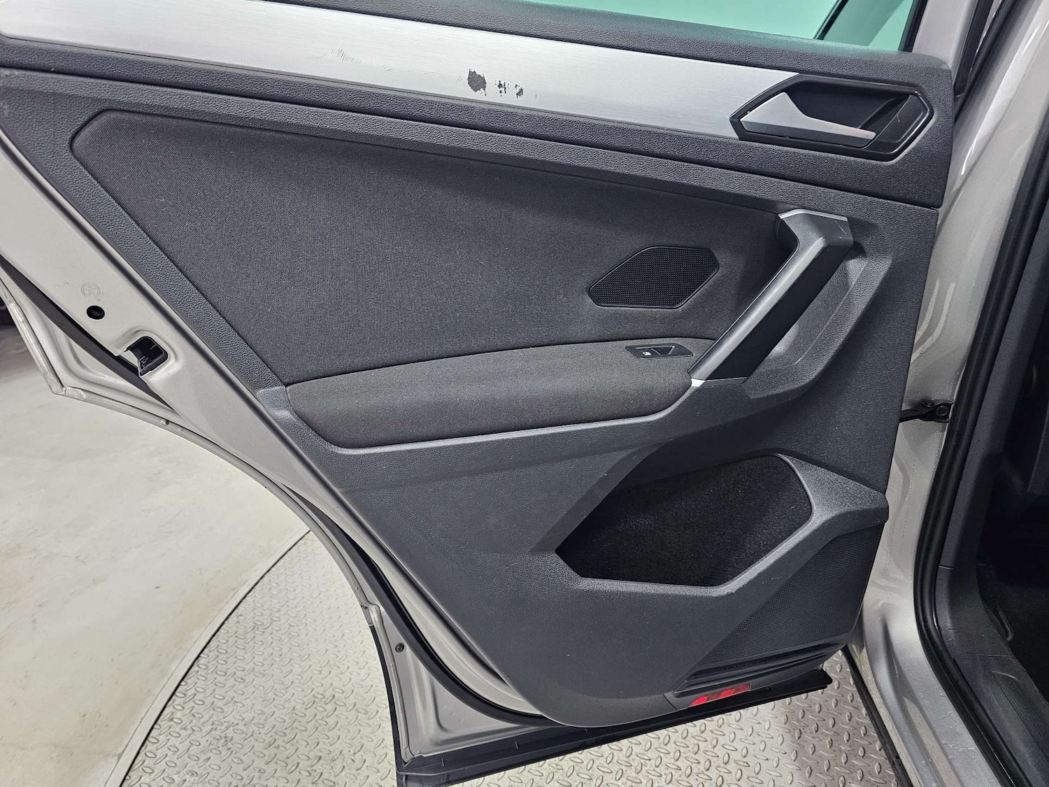 Used Volkswagen Tiguan 2016 for sale - 76972371: Photo 90