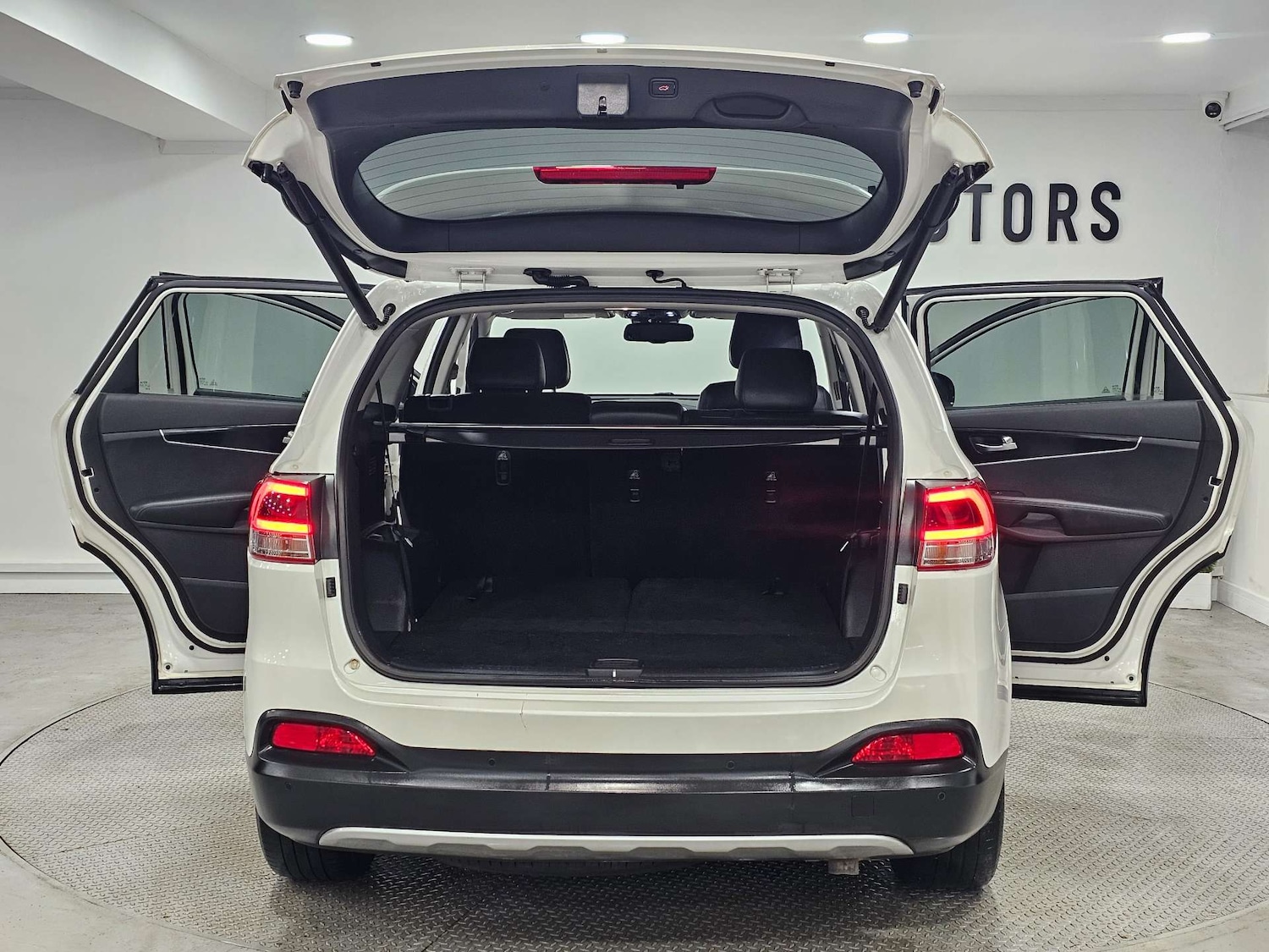 Used Kia Sorento 2016 for sale - 77639593: Photo 41