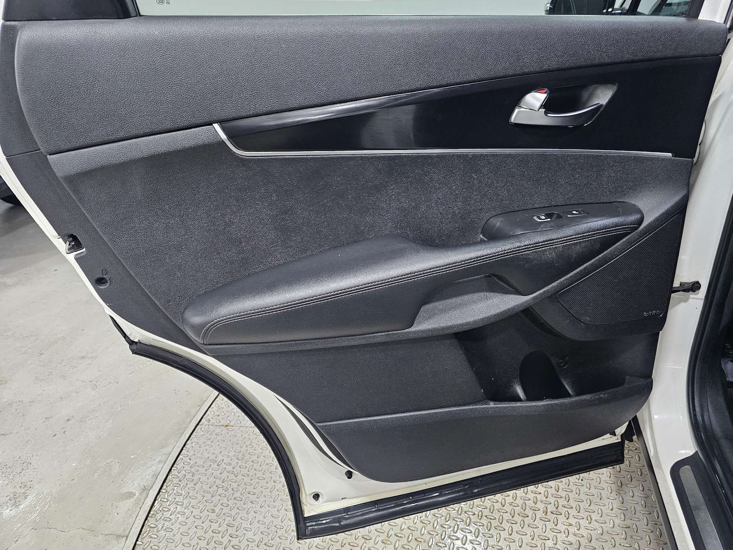 Used Kia Sorento 2016 for sale - 77639593: Photo 94