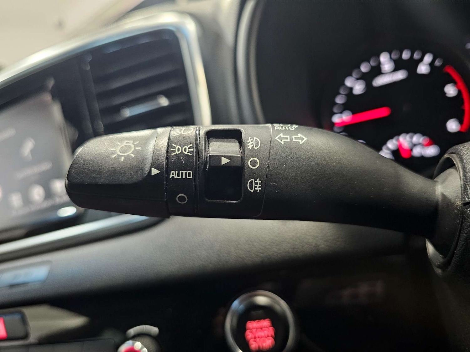 Used Kia Sportage 2019 for sale - 76972337: Photo 62