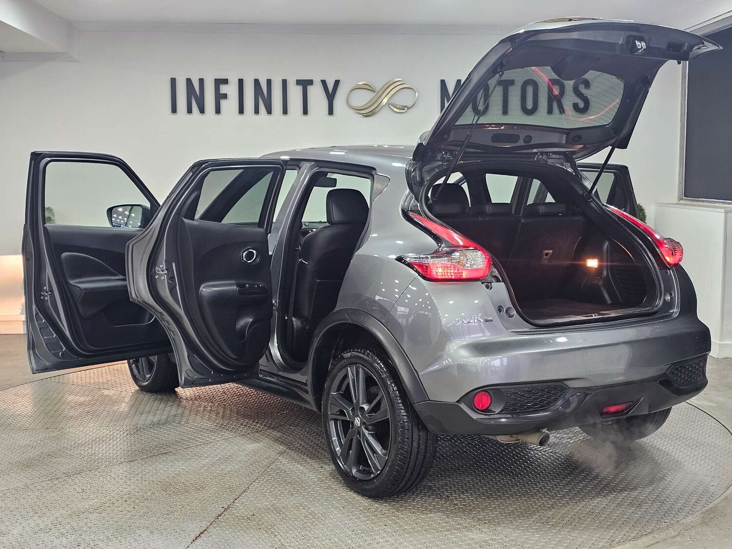 Used Nissan Juke 2017 for sale - 77022387: Photo 47