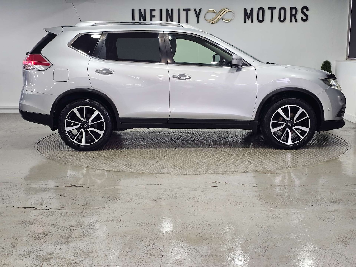 Used Nissan X-Trail 2016 for sale - 76972488: Photo 35