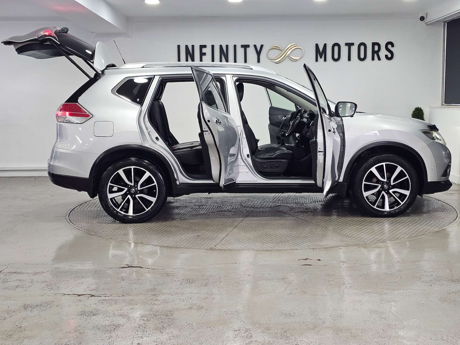 Used Nissan X-Trail 2016 for sale - 76972488: Photo 42