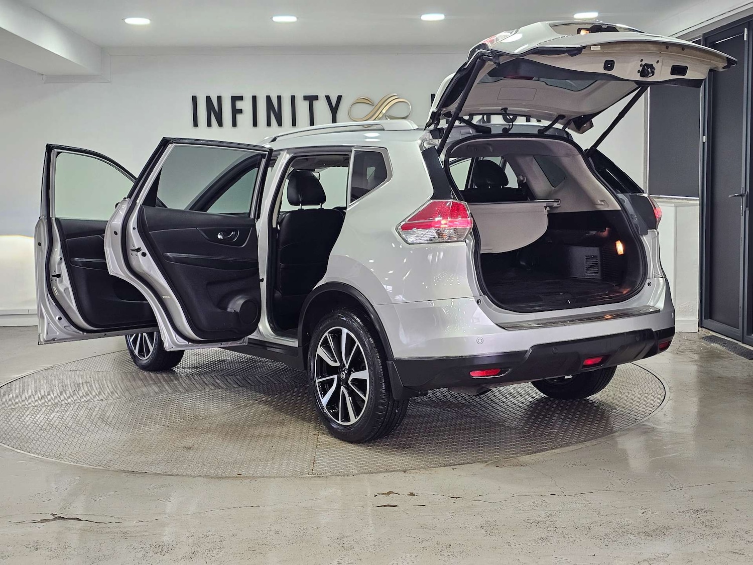 Used Nissan X-Trail 2016 for sale - 76972488: Photo 47