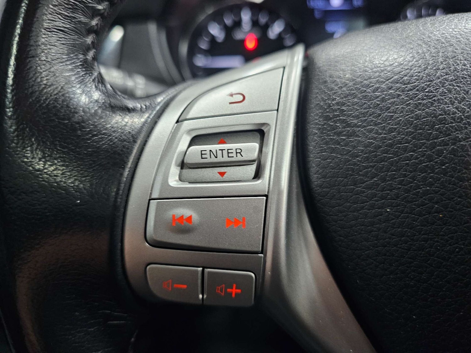 Used Nissan X-Trail 2016 for sale - 76972488: Photo 63