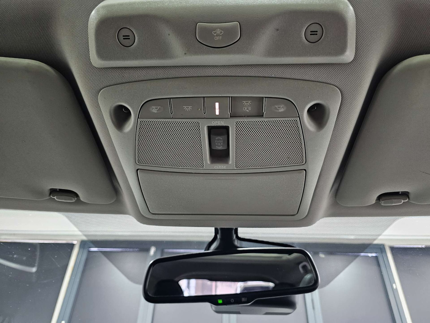 Used Nissan X-Trail 2016 for sale - 76972488: Photo 77