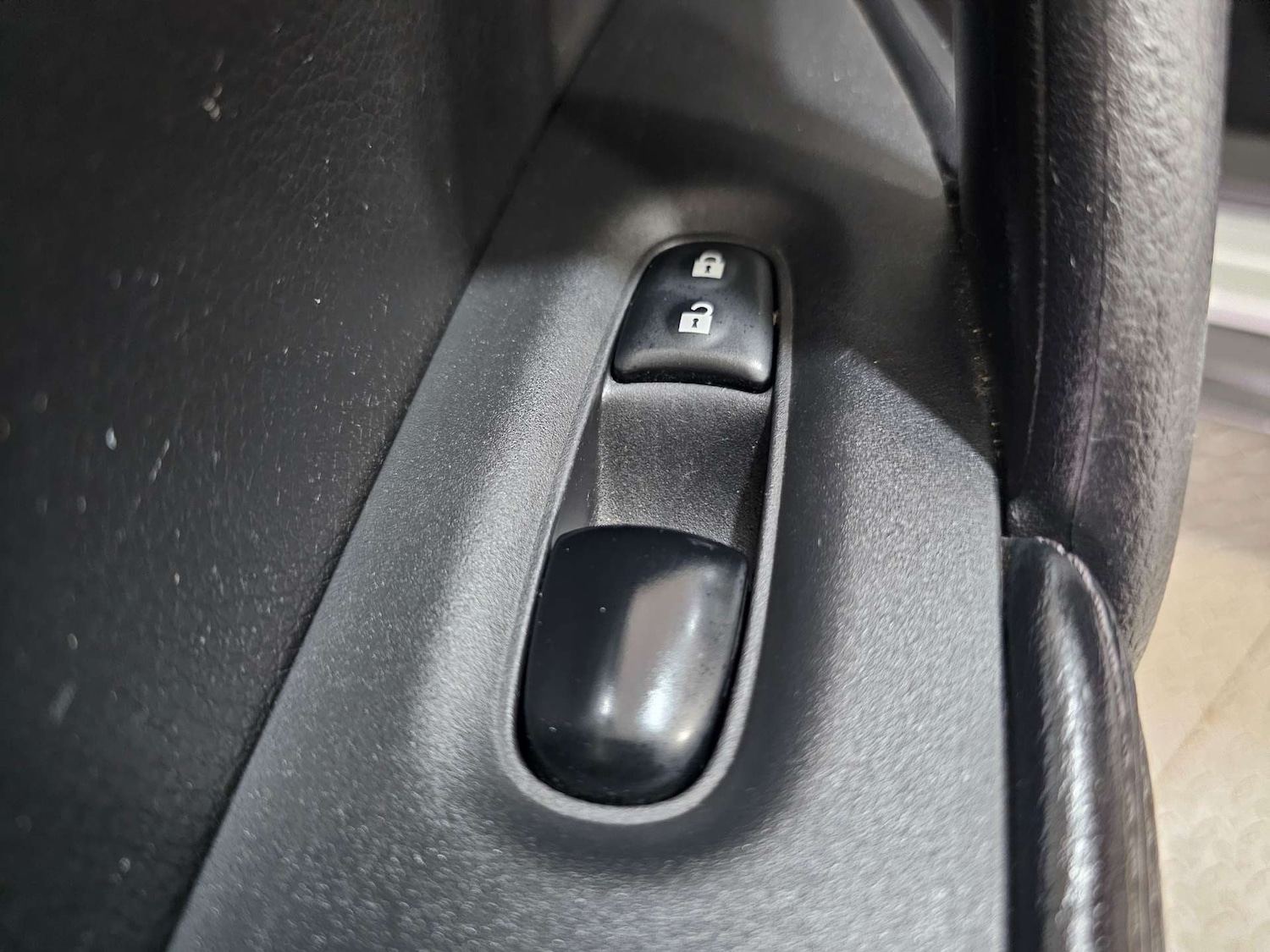 Used Nissan X-Trail 2016 for sale - 76972488: Photo 96