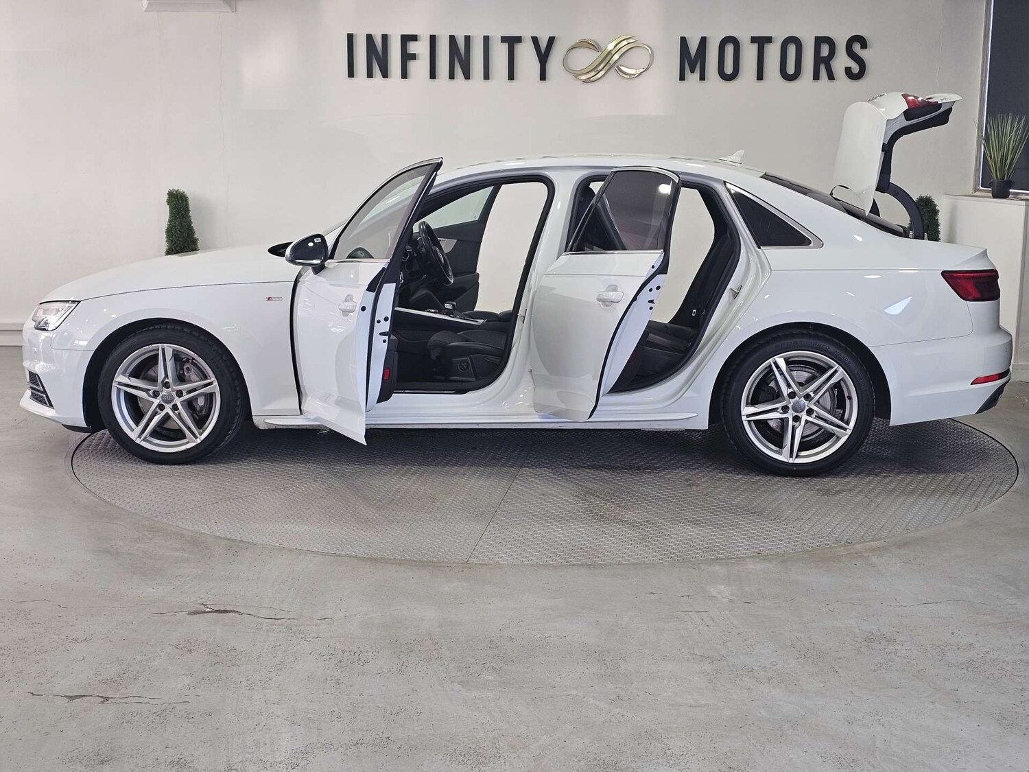 Used Audi A4 2016 for sale - 77937279: Photo 78