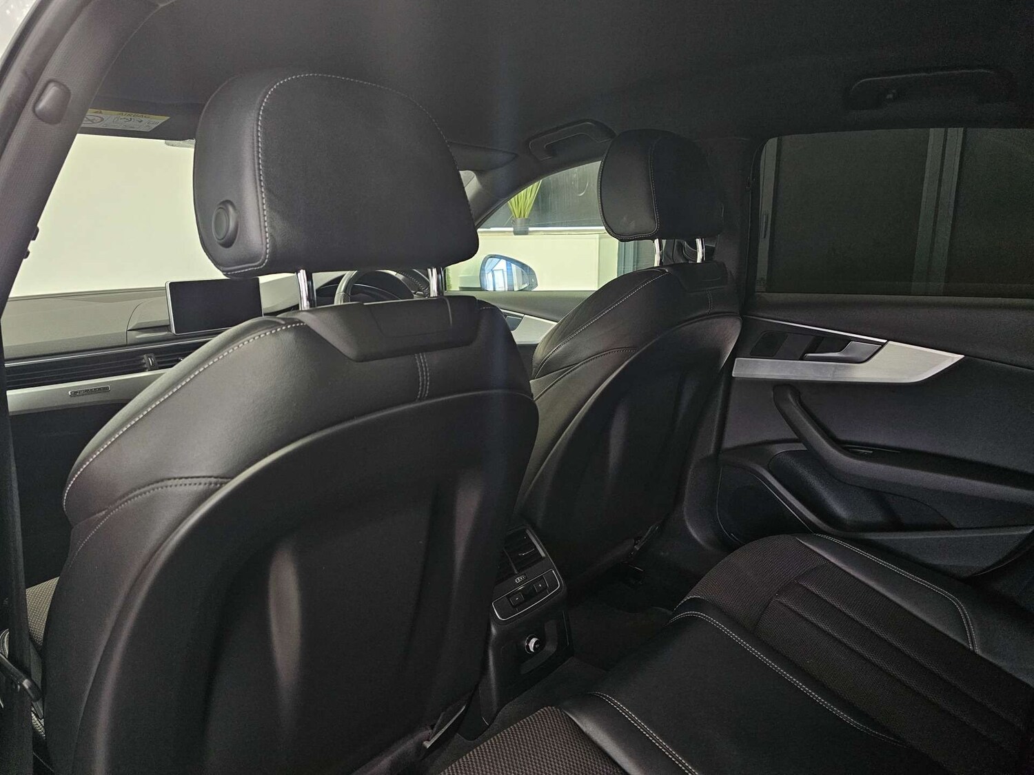 Used Audi A4 2016 for sale - 77937279: Photo 95