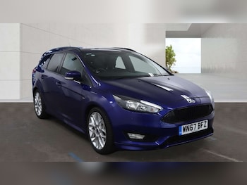 Used Ford Focus 2017 for sale - 79104178: Photo