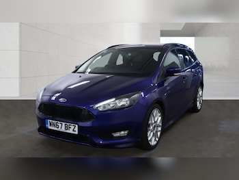 Used Ford Focus 2017 for sale - 79104178: Photo