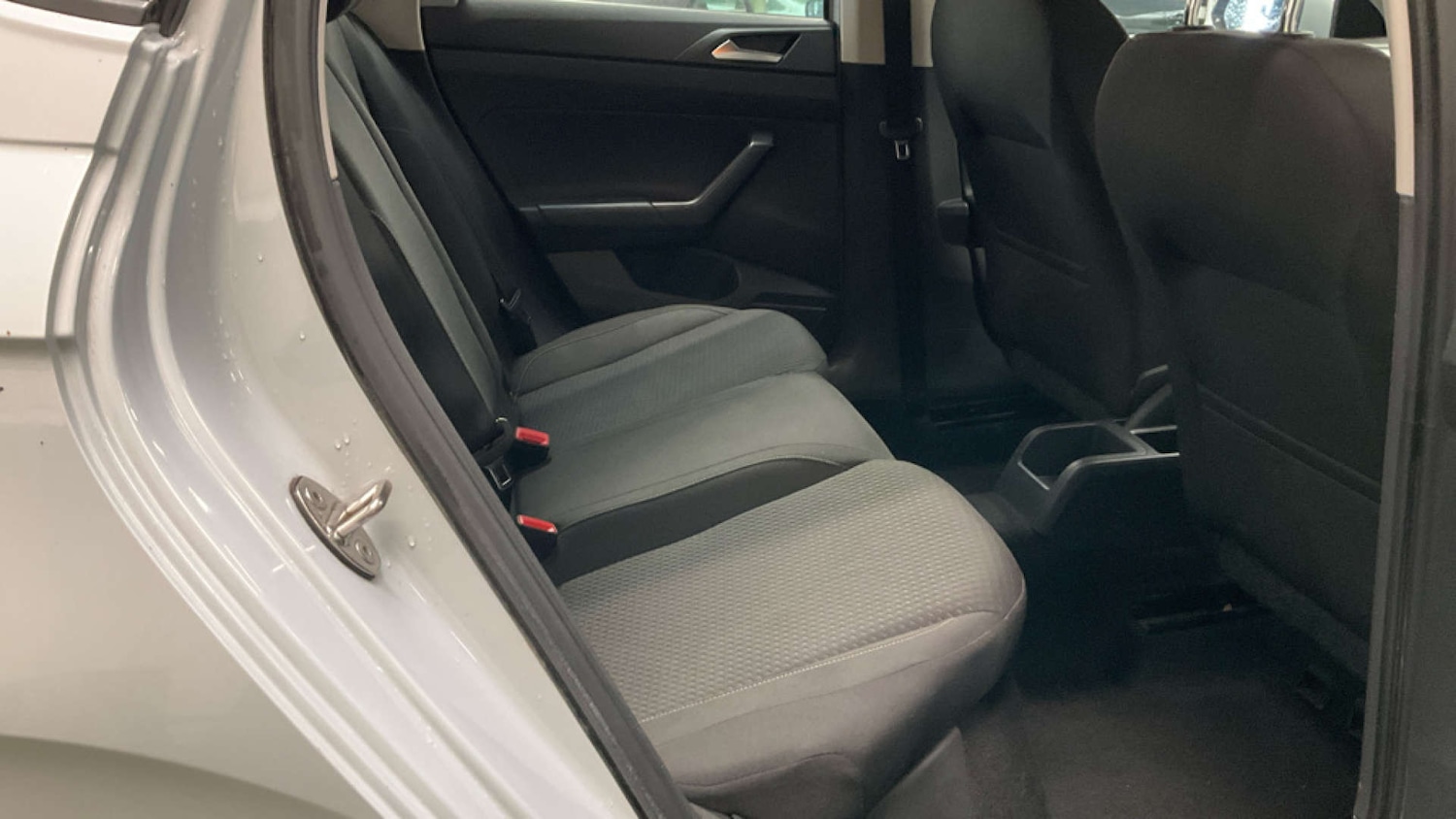 Used Volkswagen Polo 2018 for sale - 77920622: Photo 11