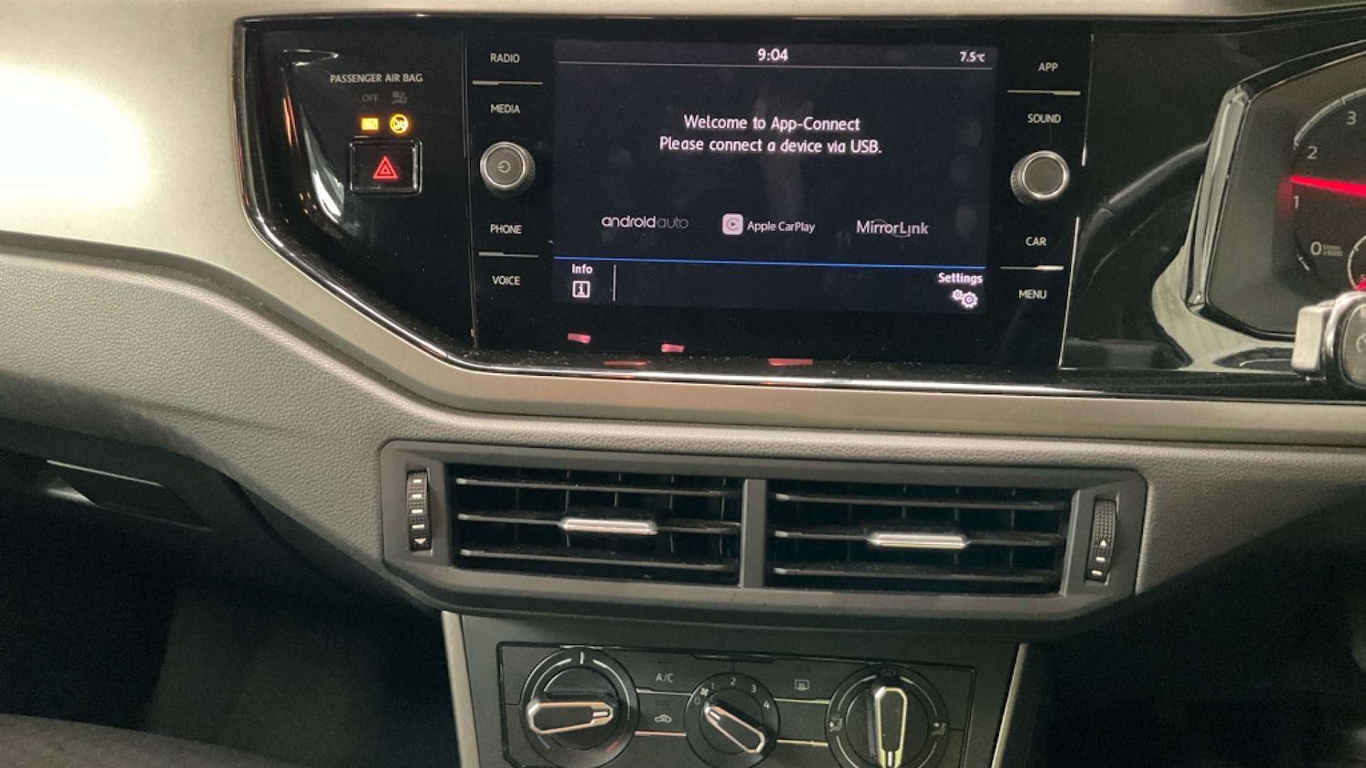 Used Volkswagen Polo 2018 for sale - 77920622: Photo 14