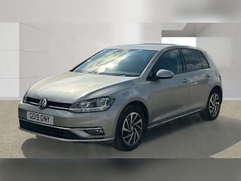 Used Volkswagen Golf 2019 for sale - 79631638: Photo