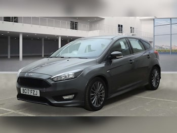 Used Ford Focus 2017 for sale - 77782085: Photo
