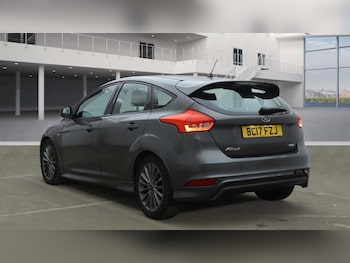 Used Ford Focus 2017 for sale - 77782085: Photo