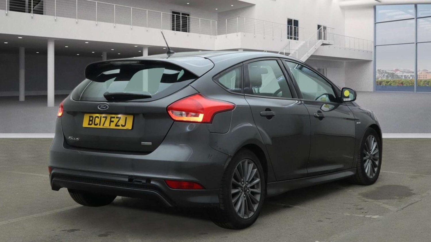 Used Ford Focus 2017 for sale - 77782085: Photo 5