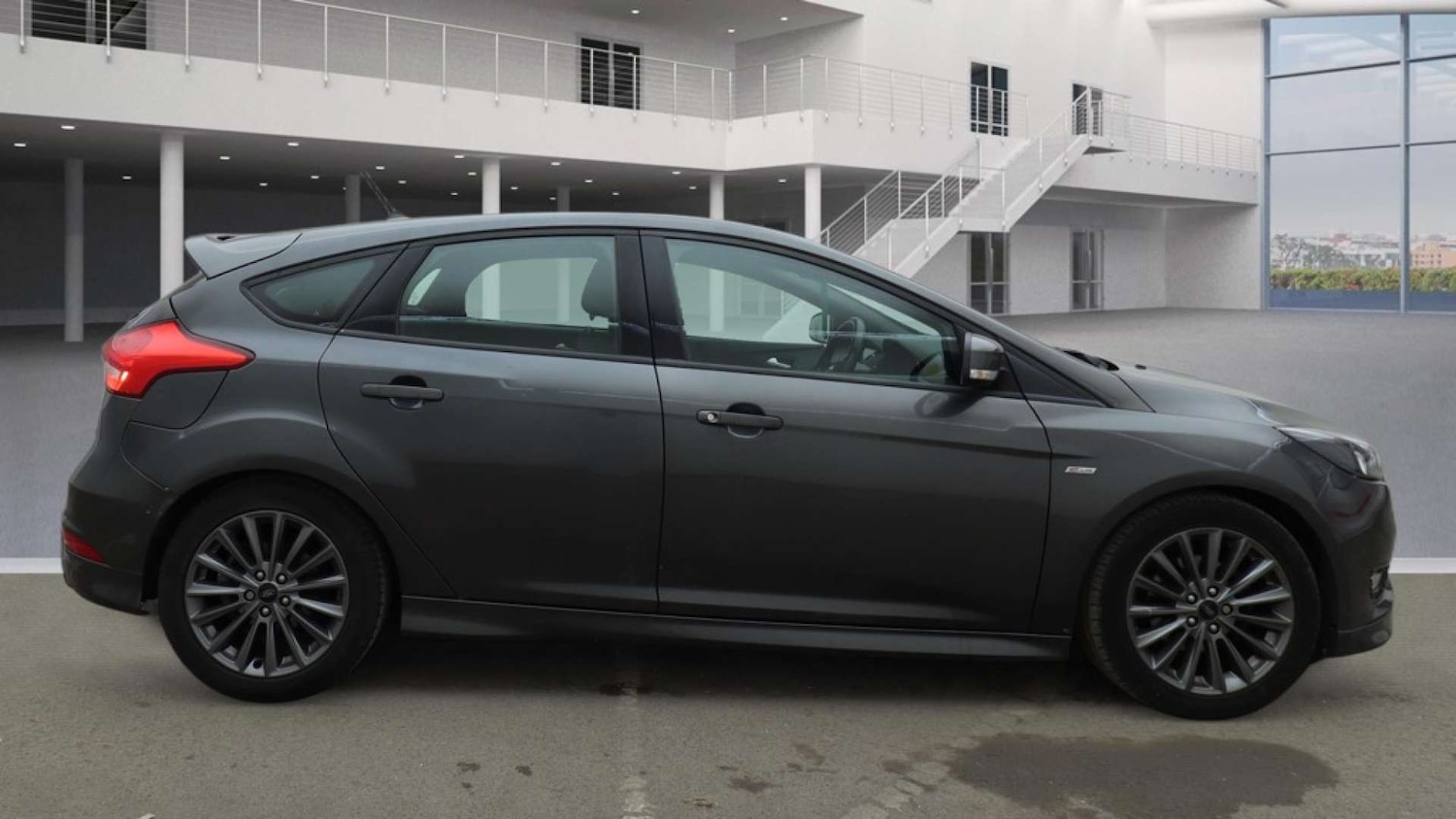 Used Ford Focus 2017 for sale - 77782085: Photo 7