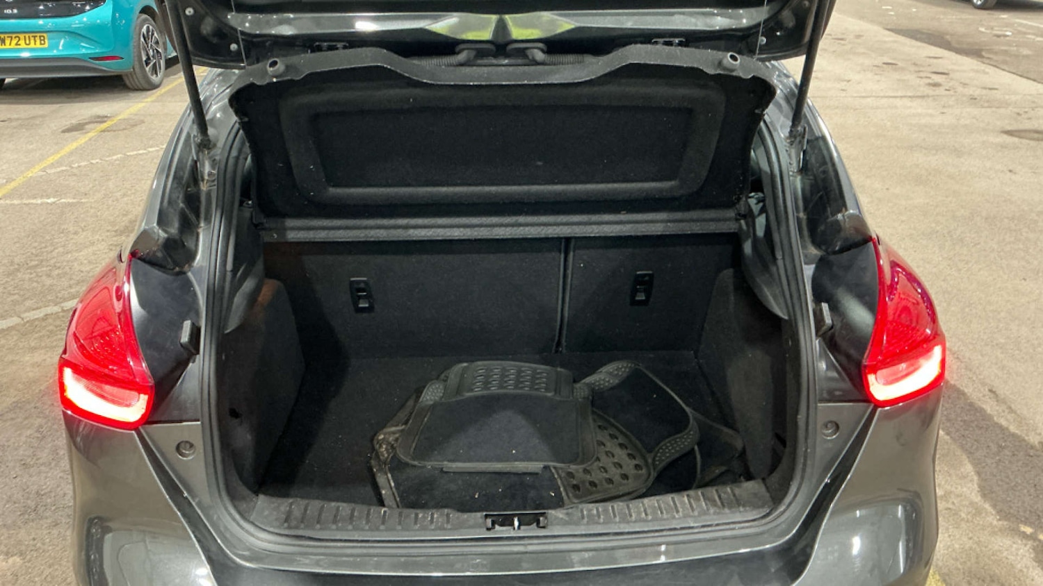 Used Ford Focus 2017 for sale - 77782085: Photo 9