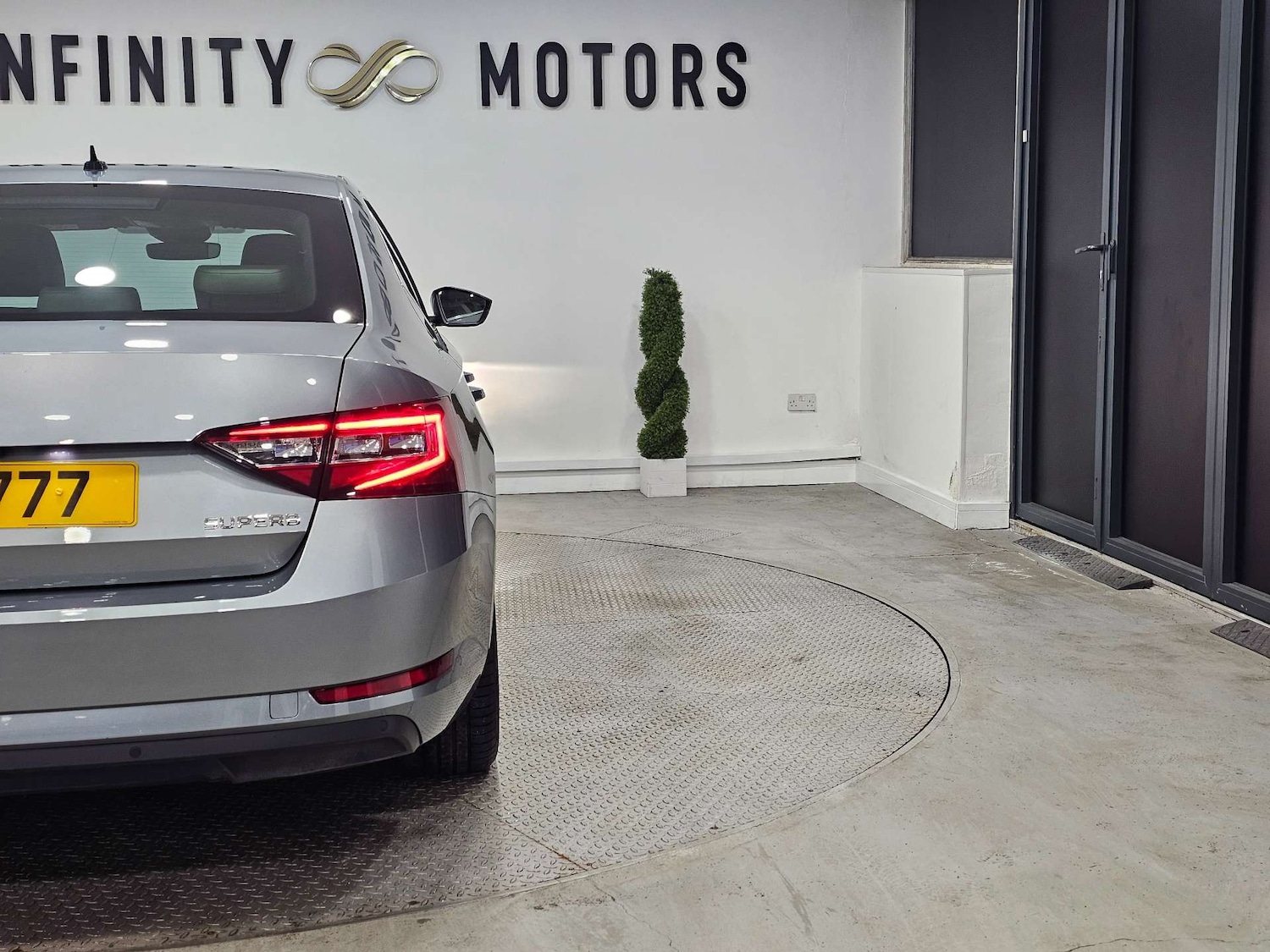 Used Skoda Superb 2015 for sale - 77394912: Photo 30