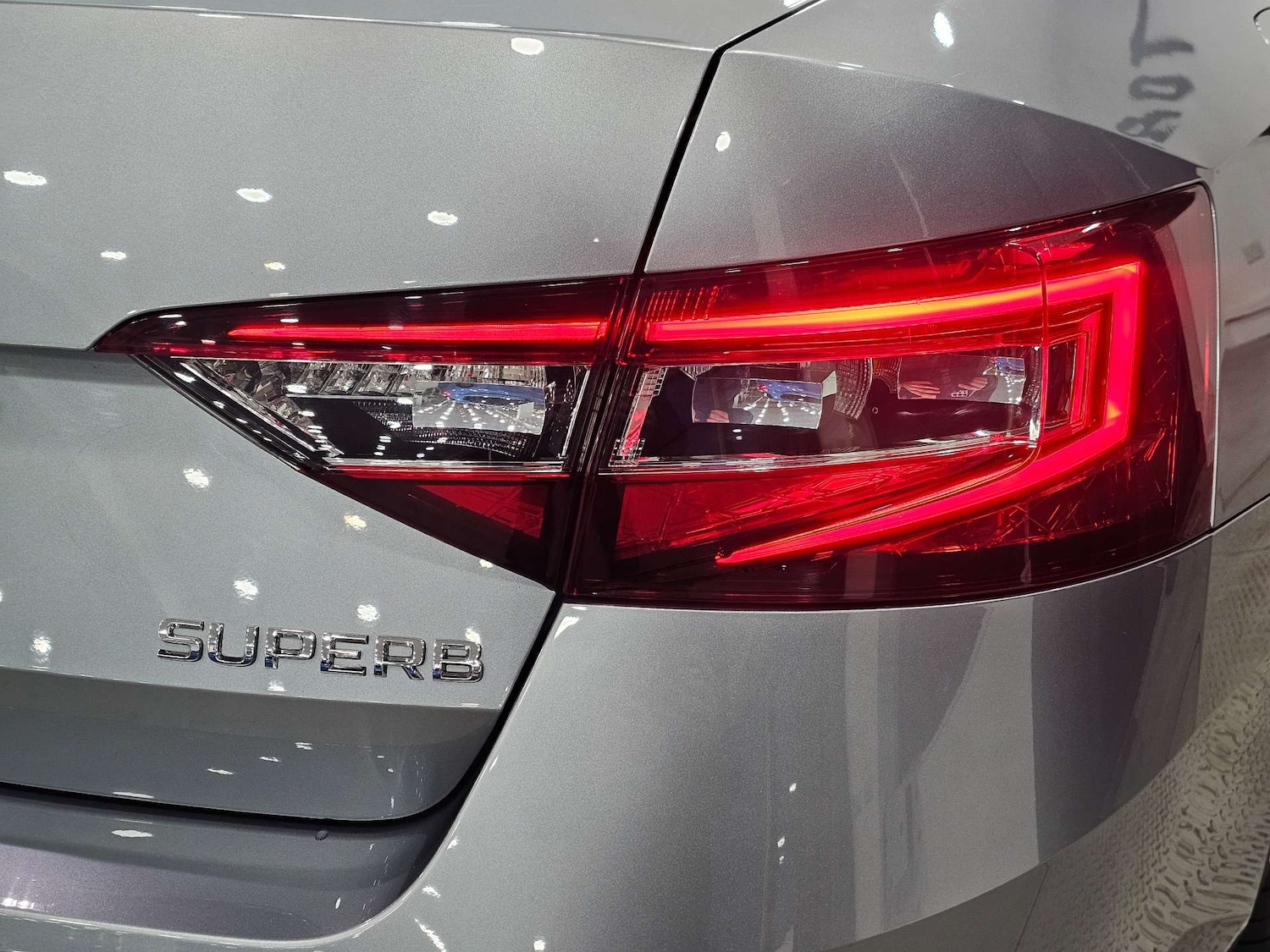 Used Skoda Superb 2015 for sale - 77394912: Photo 32