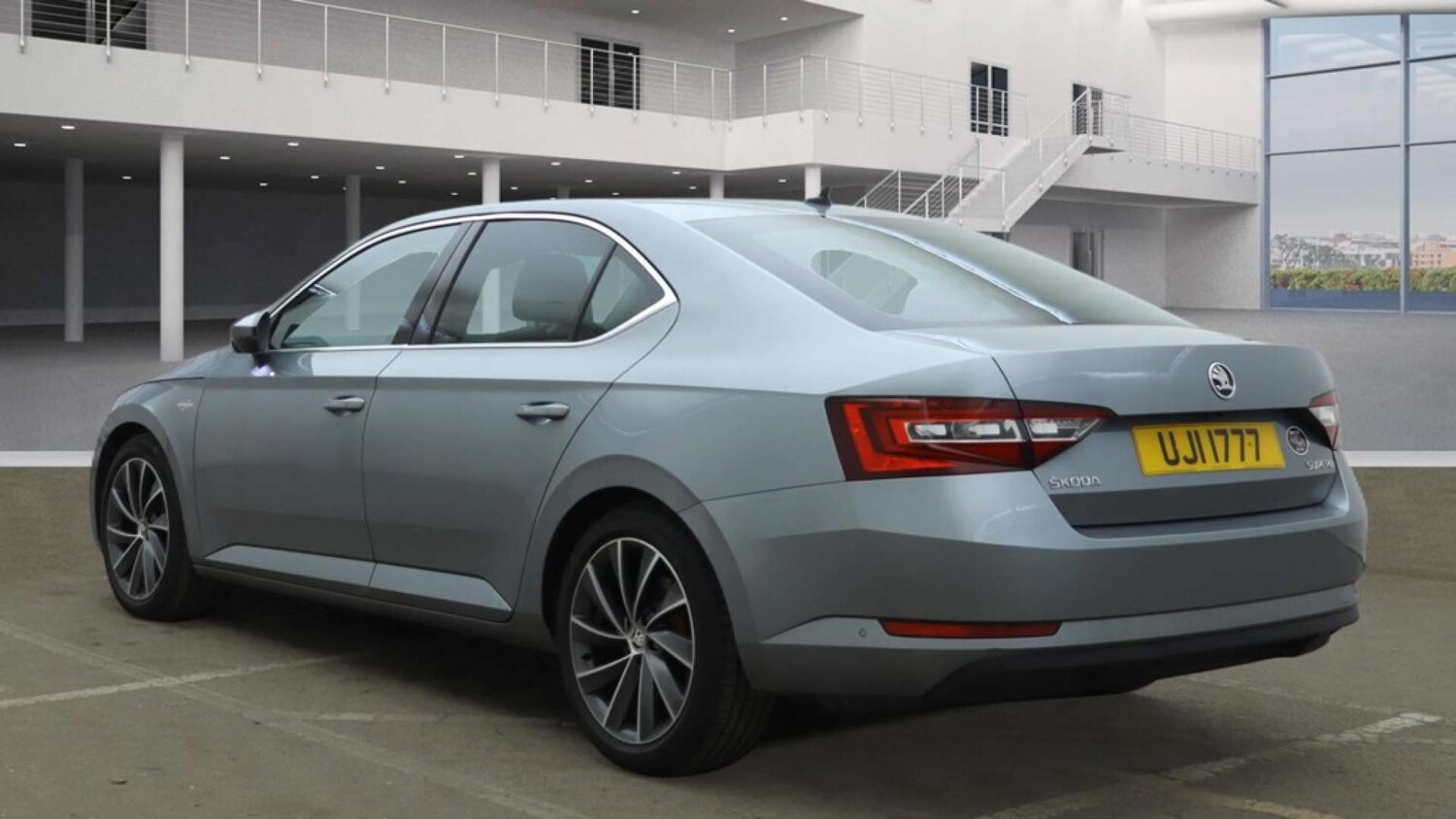 Used Skoda Superb 2015 for sale - 77394912: Photo 4