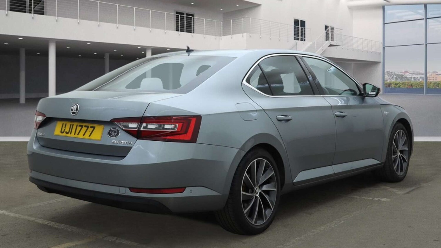 Used Skoda Superb 2015 for sale - 77394912: Photo 5
