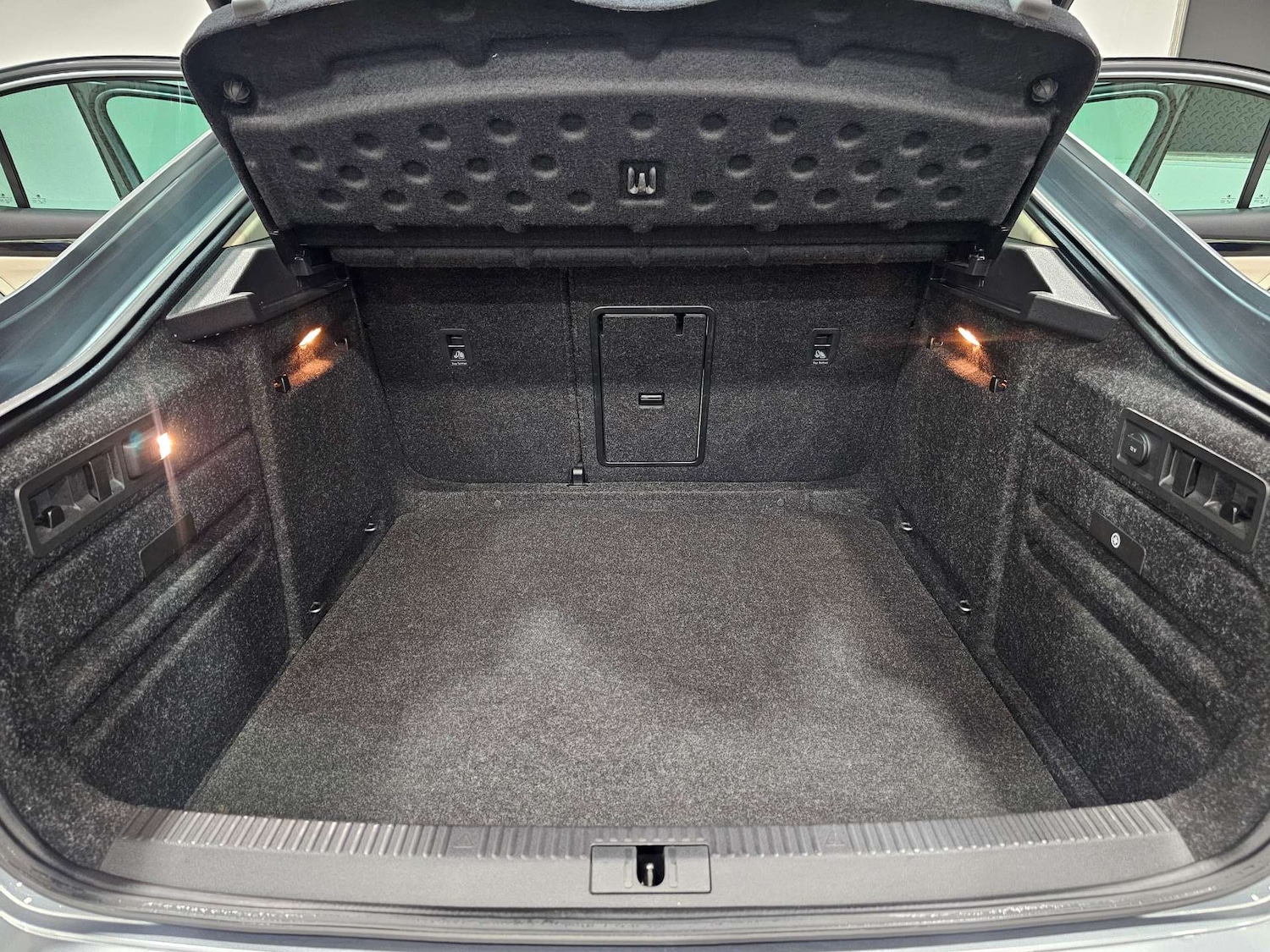 Used Skoda Superb 2015 for sale - 77394912: Photo 51